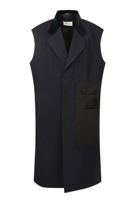 stylish-blue-gilet-with-contrast-panels