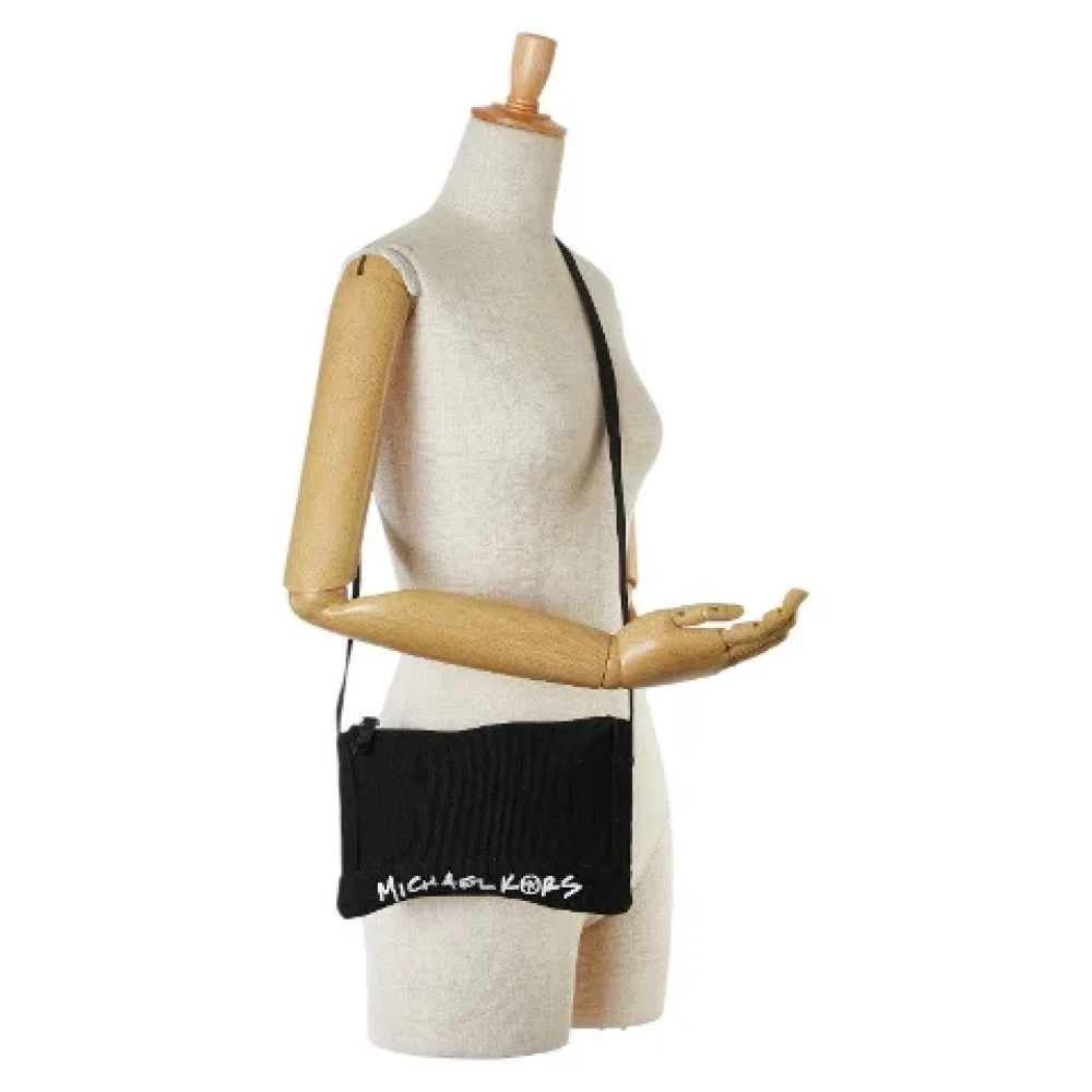 Michael Kors Pre-owned Canvas shoulder-bags Black Dames