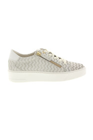 Sznurowane buty