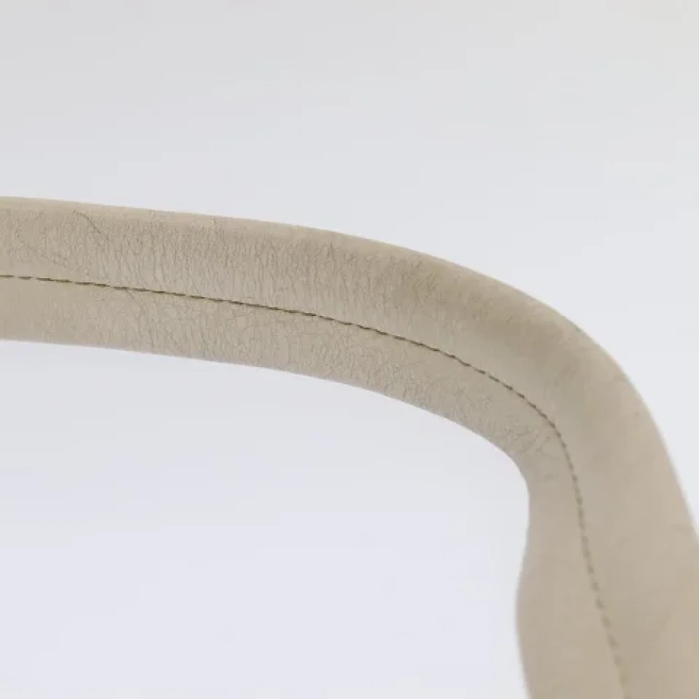MCM Pre-owned Leather shoulder-bags White Dames