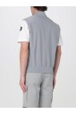 veste-moderne-a-capuche