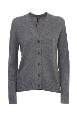 pull-gris-avec-coudieres