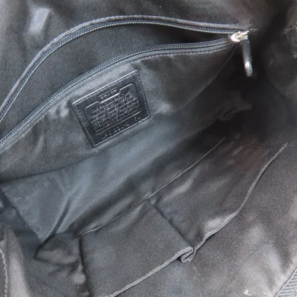 Coach Pre-owned Canvas handbags Black Dames