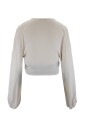 blouse-a-col-en-v-avec-detail-unique
