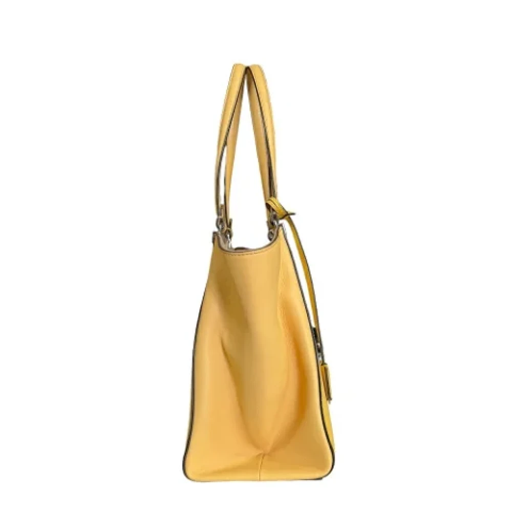 Fendi Vintage Pre-owned Leather fendi-bags Yellow Dames