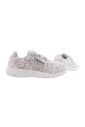 baskets-de-course-synthetiques-argentees