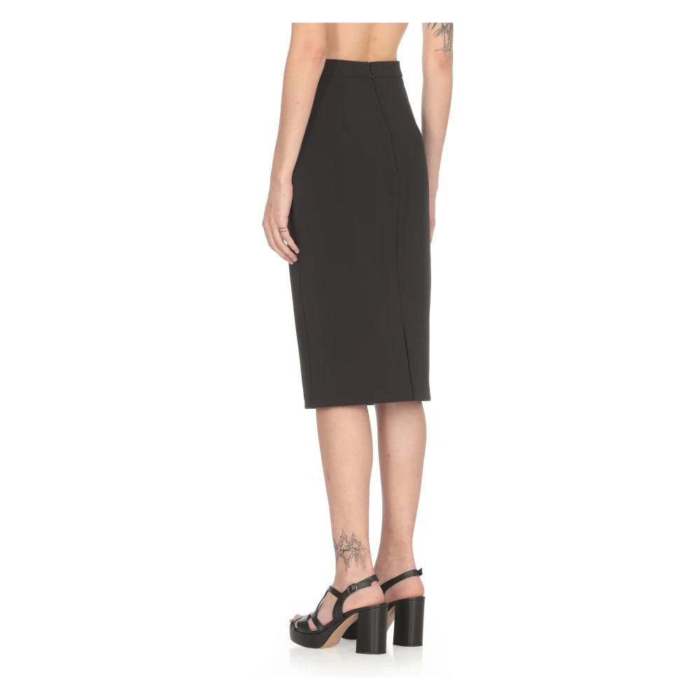 Elisabetta Franchi Zwarte Crêpe Rok met Logo Bedel Black Dames