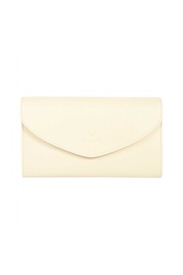 buttoned-leather-clutch-with-removable-strap