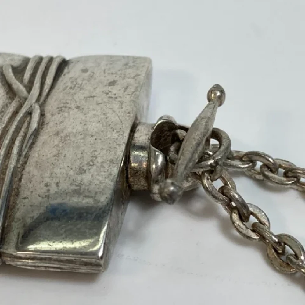 Hermès Vintage Pre-owned Stainless Steel key-holders Gray Unisex