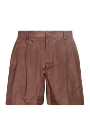 Pressed-crease tailored shorts