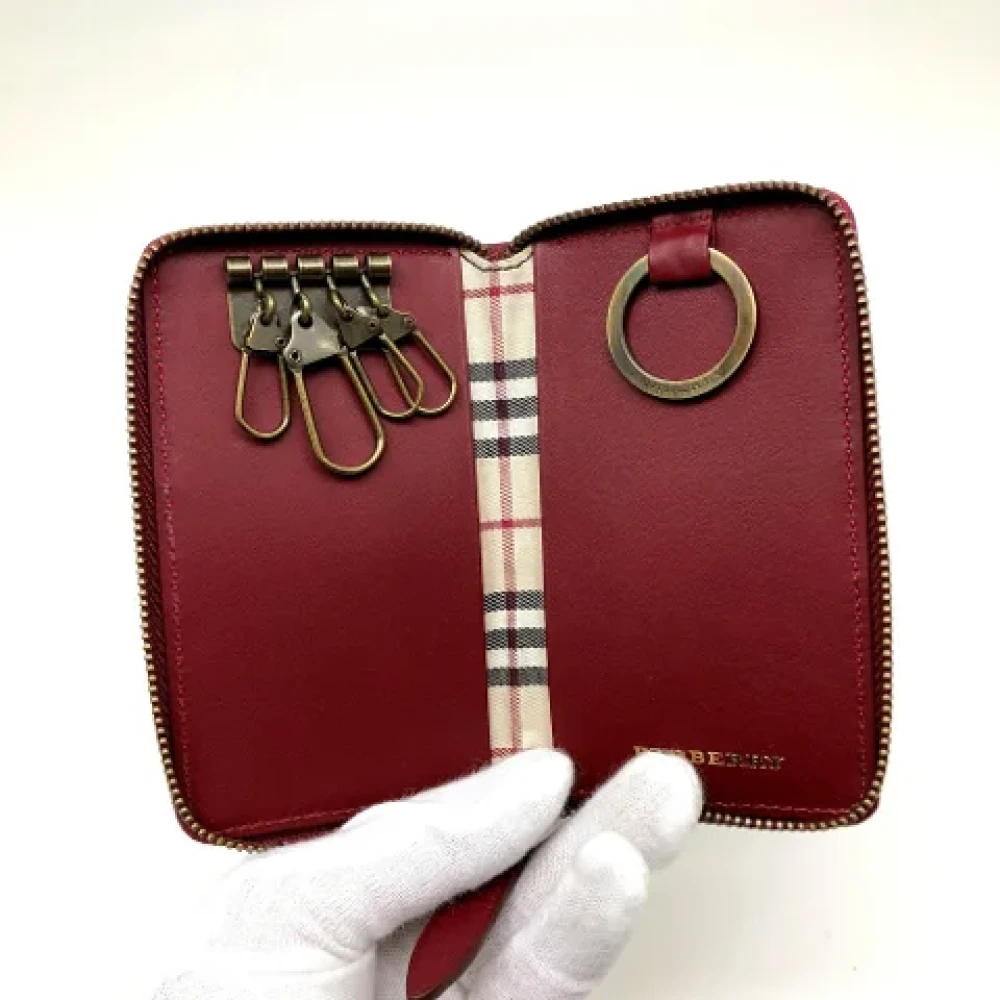 Burberry Vintage Pre-owned Fabric key-holders Red Unisex