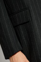 blazer-met-gestreept-patroon