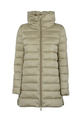beige-winter-coat-lydia-model