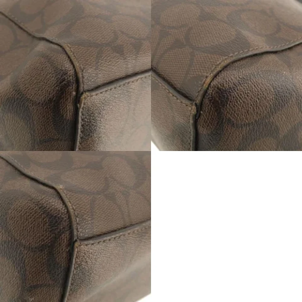 Coach Pre-owned Plastic shoulder-bags Brown Dames