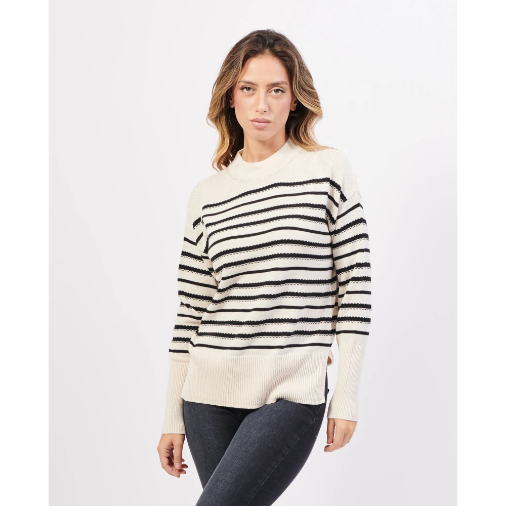 Gerry Weber Beige Trui met Lange Mouwen en Borduursel Beige Dames