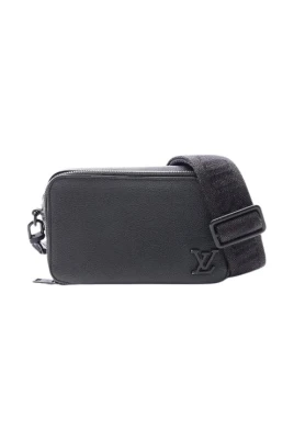 Pre-owned Alpha Wearable Wallet Aerogram Leather Shoulder Bag