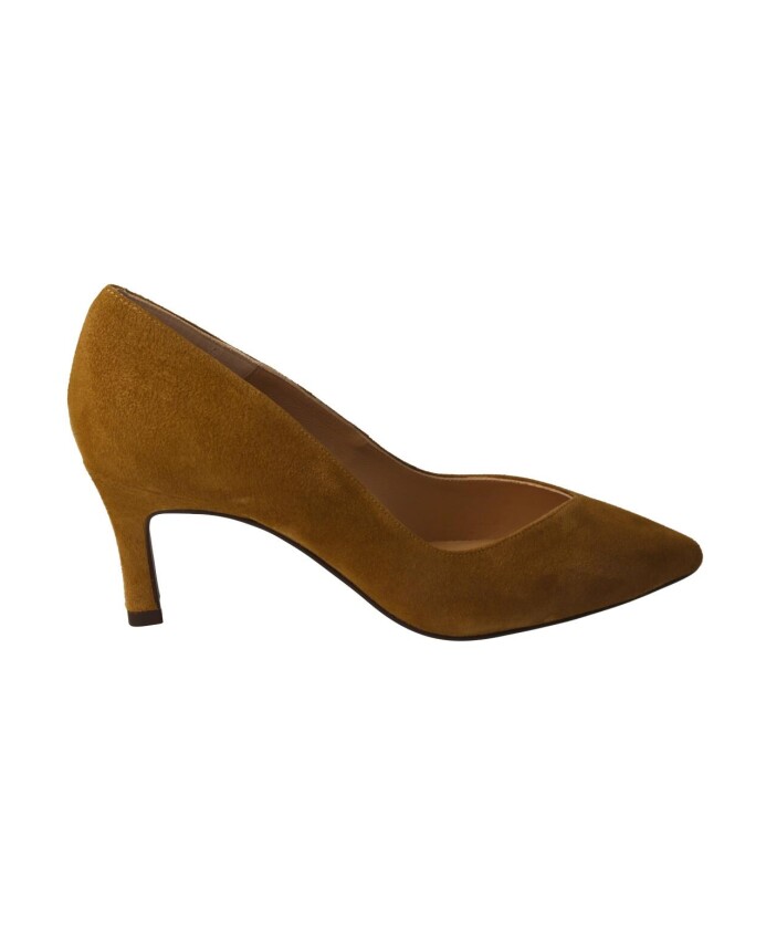 escarpins-en-daim-camel-a-decoupe-en-v