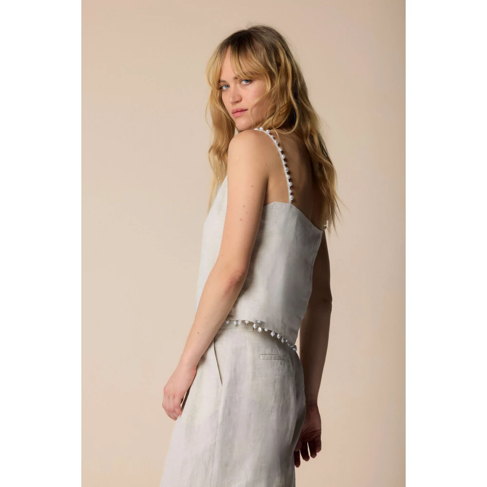 Kocca Stijlvolle mouwloze tops voor vrouwen Beige Dames