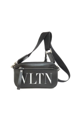 pre-owned-leather-shoulder-bags