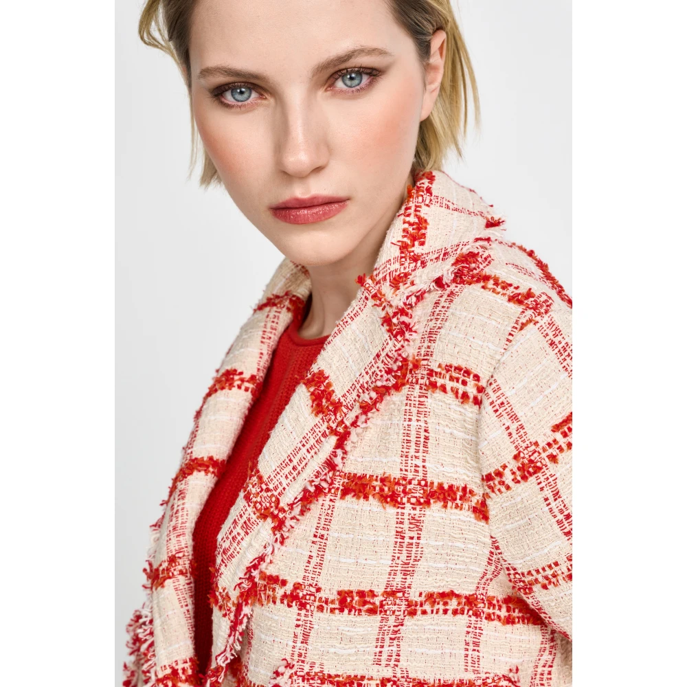 Rich & Royal Geruite Boucle Jas Beige Dames