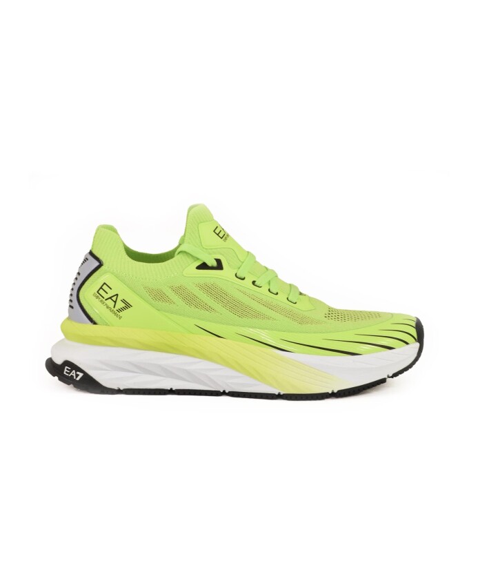 stylish-sneakers-with-rubber-sole