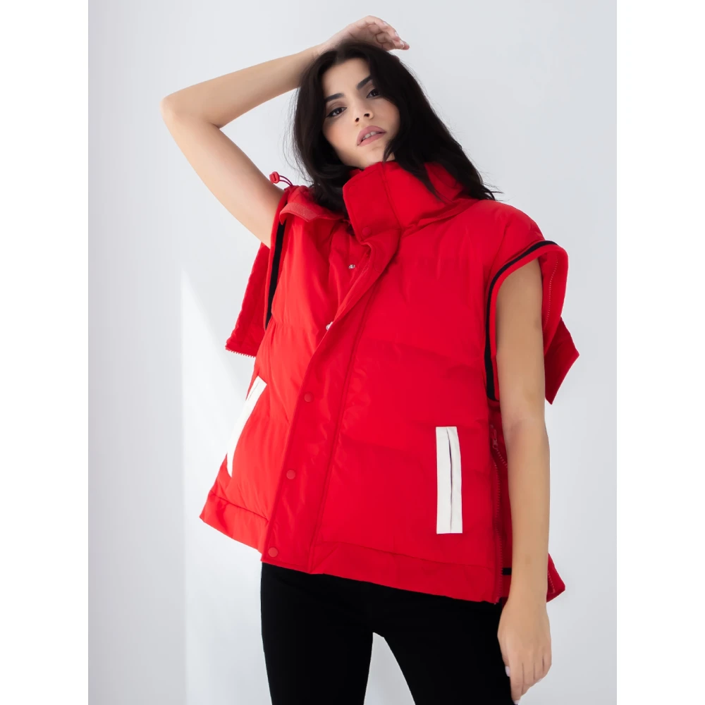 Essentiel Antwerp Varsity Gewatteerde Pufferjas in Rood Red Dames