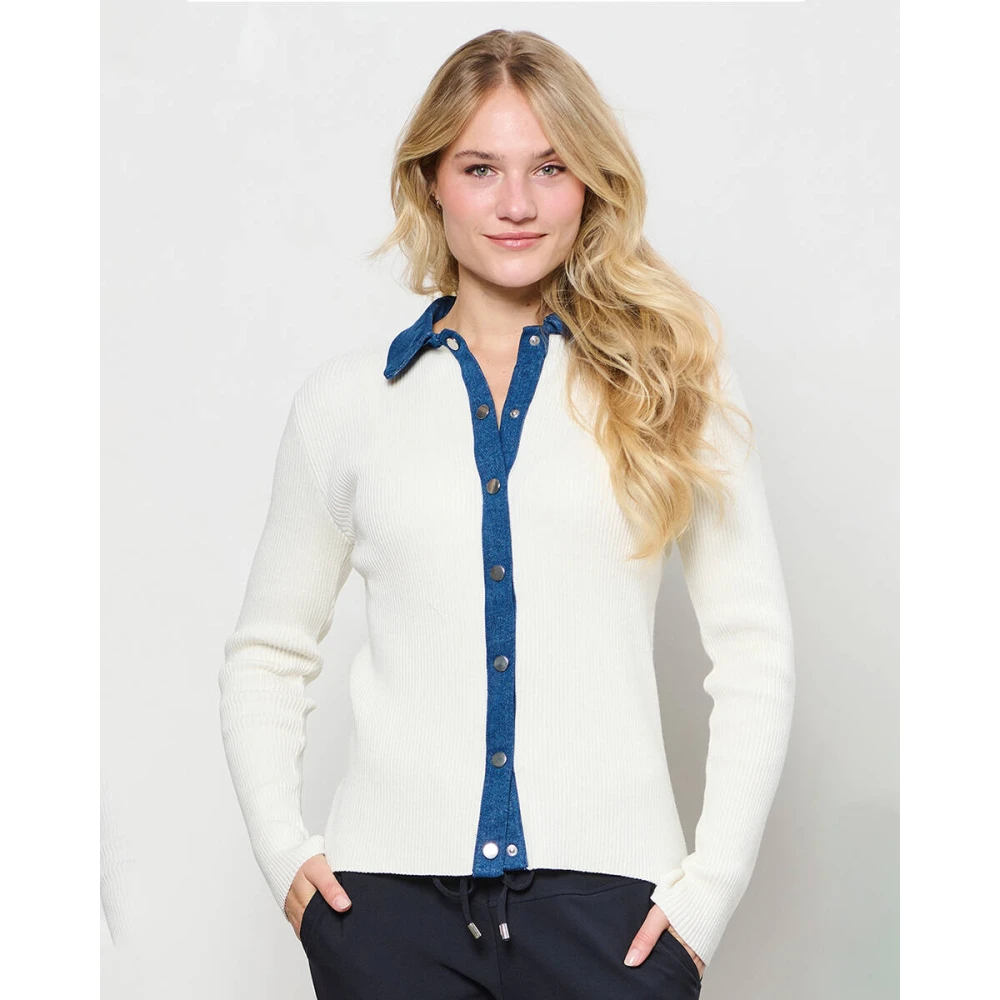 &Co Woman Oversized Hemd mit V-Ausschnitt Beige Dames