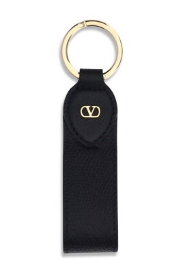 vlogo-keyring-gold-finish-leather-accessory