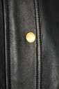 veste-en-cuir-avec-epaulettes