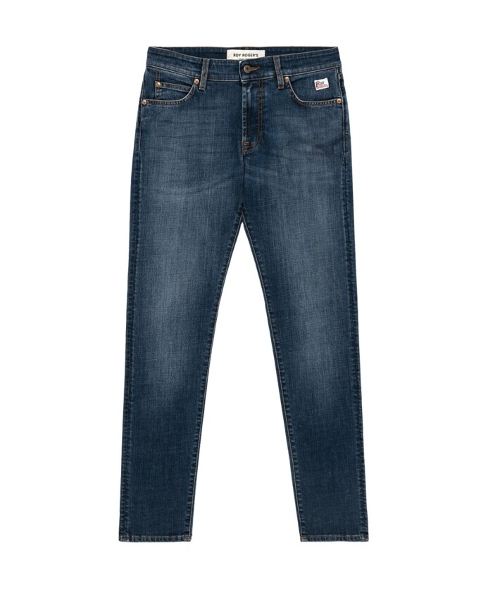 slim-fit-jeans