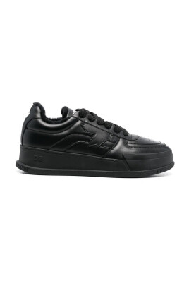 black-low-top-sneakers-for-men