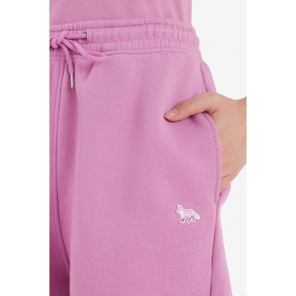 Maison Kitsuné Roze Fleece Jogger Shorts met Baby Fox Borduursel Pink Dames