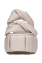 avec-creme-pour-les-talons