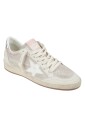 sneakers-beige-en-daim-avec-etoile-blanche