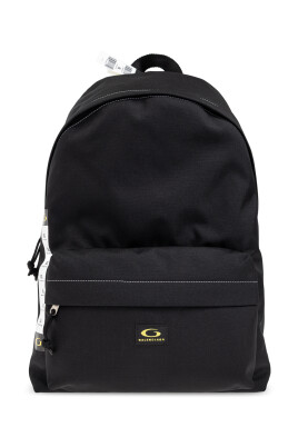 backpack-explorer
