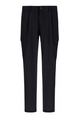 black-cargo-trousers-stylish-fit
