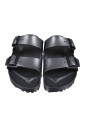verstelbare-band-zwarte-slippers