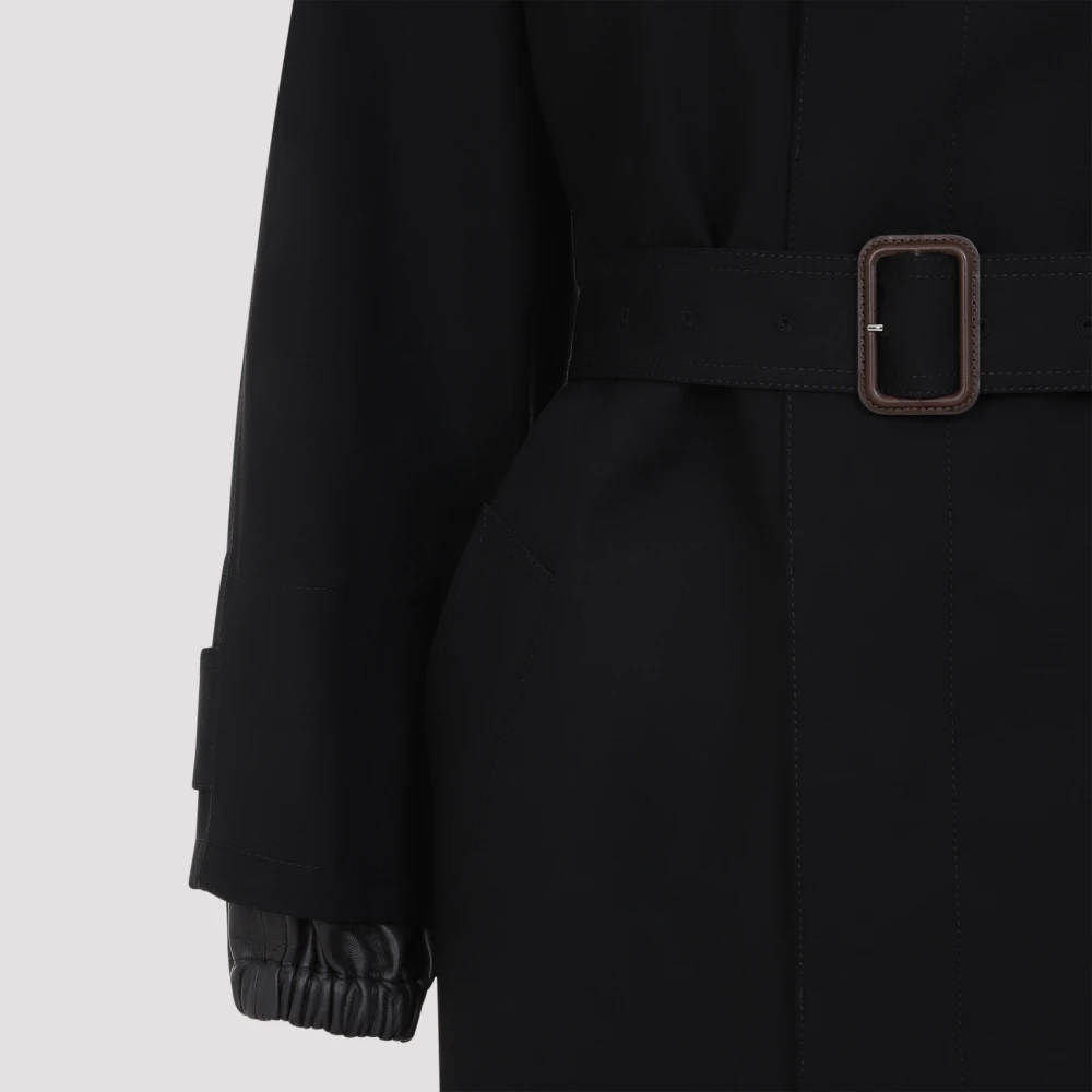Bottega Veneta Zwarte katoenen trenchcoat met Intrecciato-kraag Black Dames