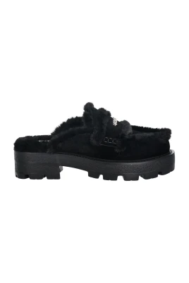 Yaneta Mules