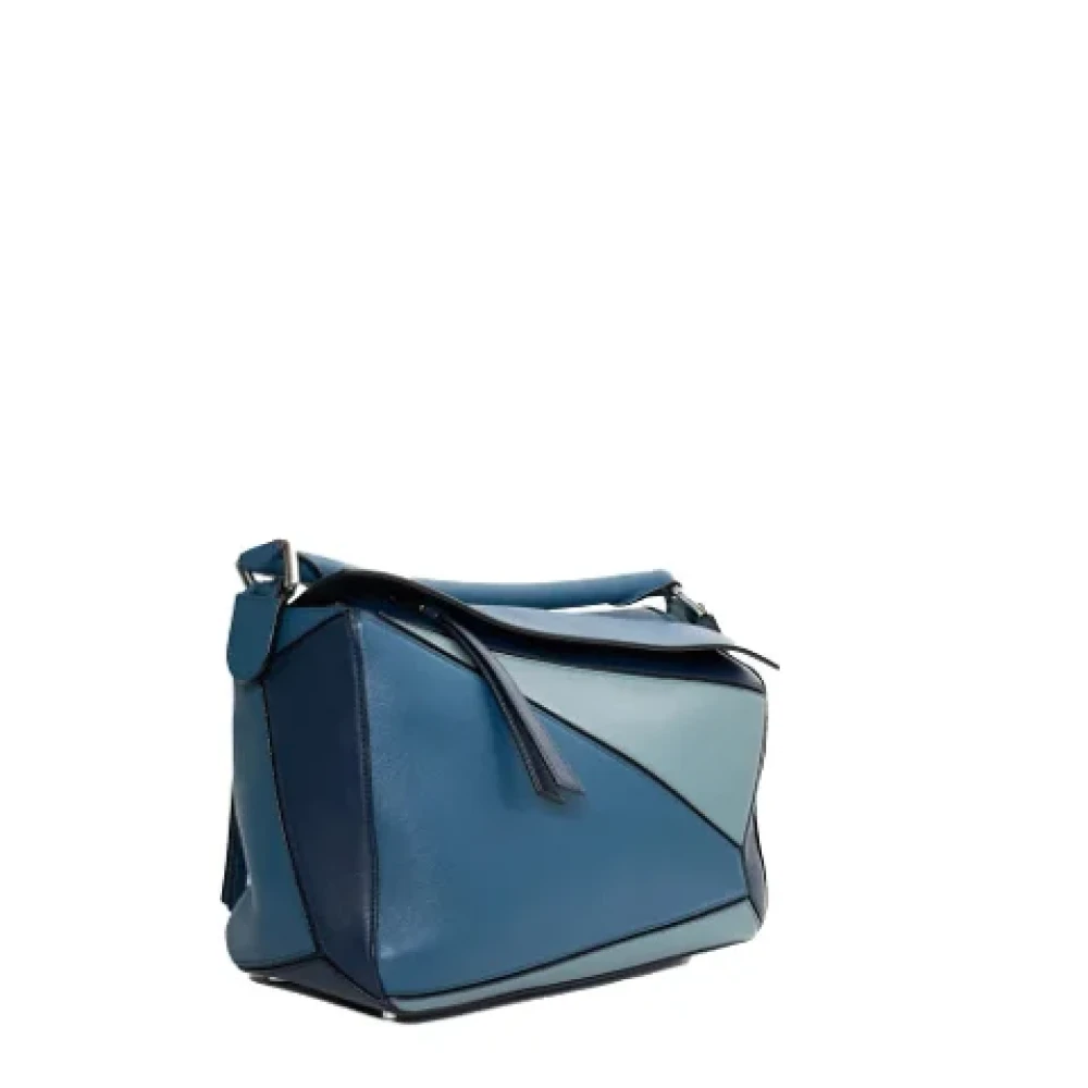 Loewe Pre-owned Leather handbags Blue Dames