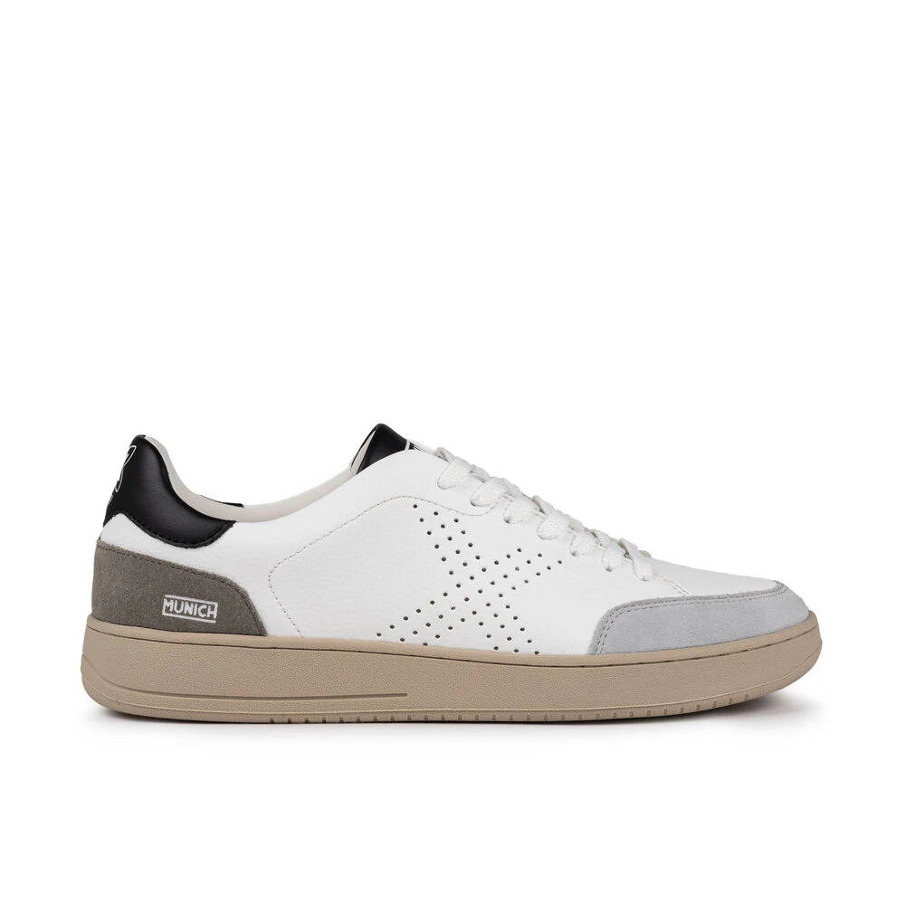 Munich - Shoes > Sneakers - White - Munich - Modalova