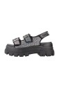 stijlvolle-grijze-platte-sandalen