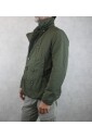 veste-technique-verte-avec-double-rangee-de-boutons