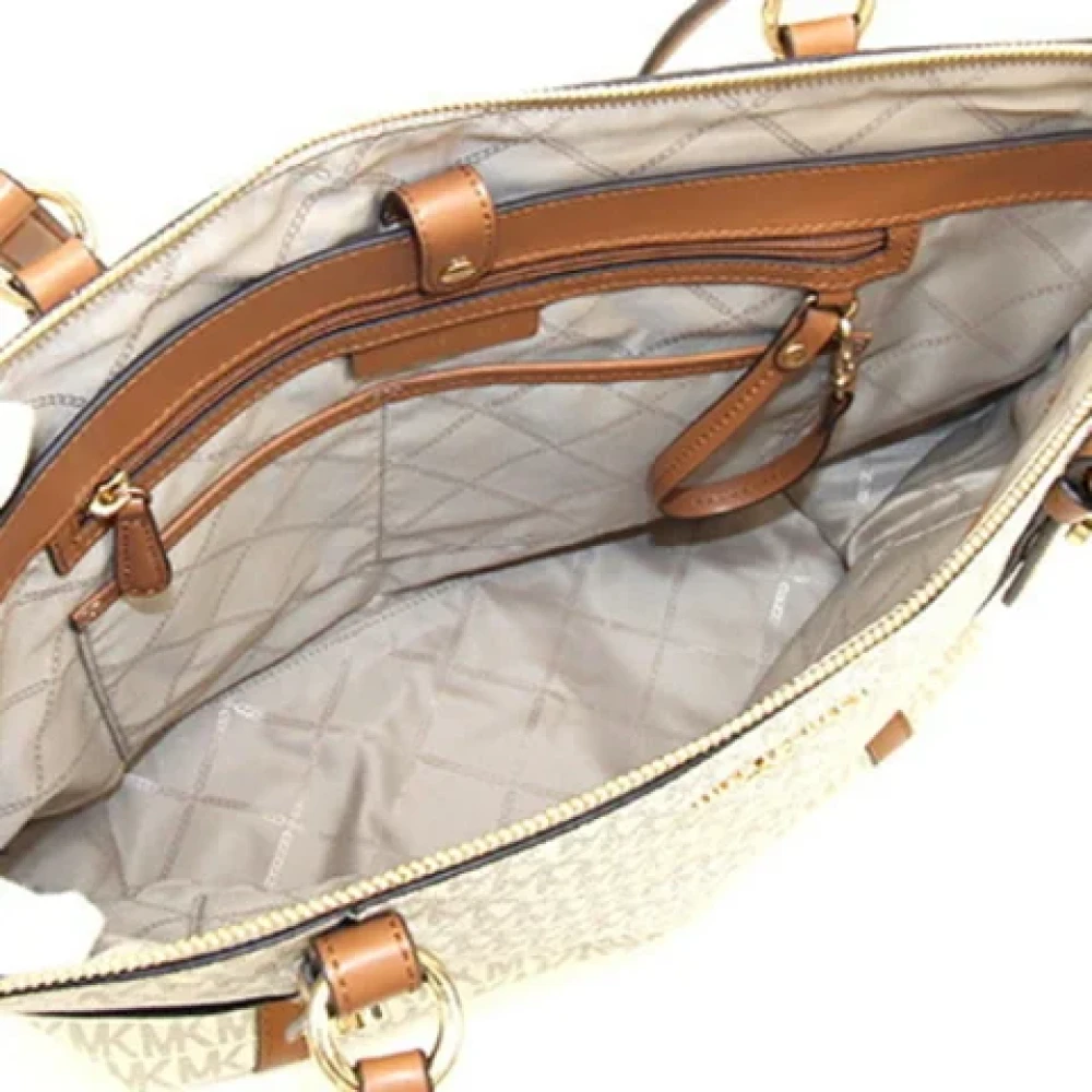 Michael Kors Pre-owned Leather shoulder-bags White Dames