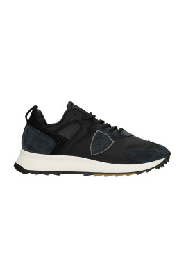 sneakers-decontractees-pour-un-usage-quotidien