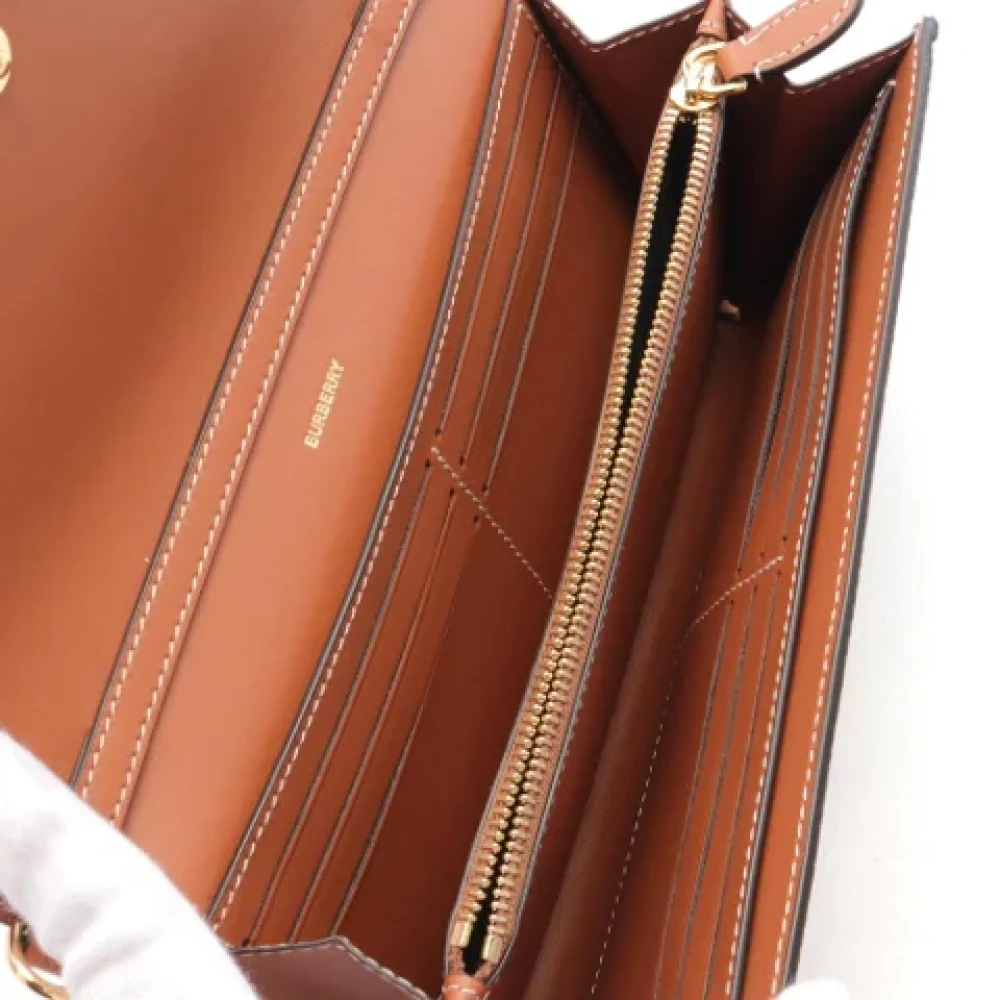 Burberry Vintage Pre-owned Canvas shoulder-bags Brown Dames