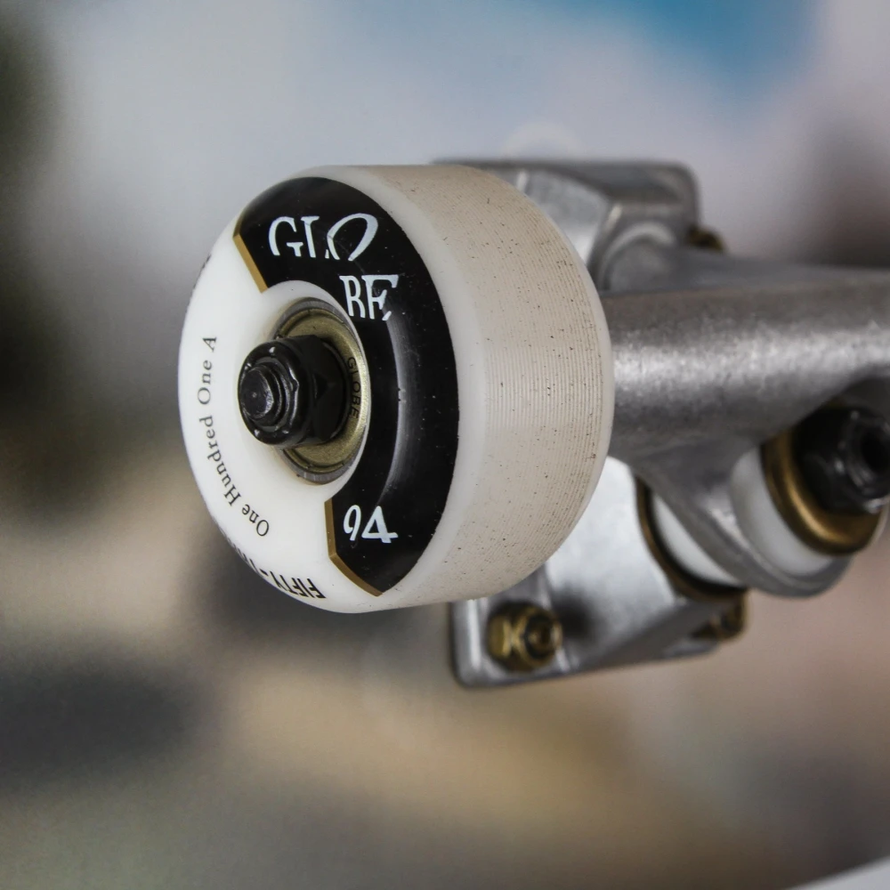 Globe Samengesteld Skateboard met Esdoornhouten Deck Multicolor Heren