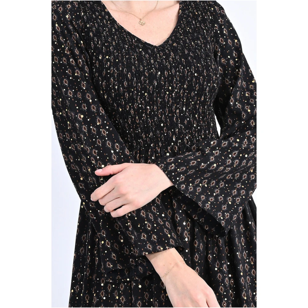 Molly Bracken Lange Zwierige Smocked Borst Jurk Black Dames