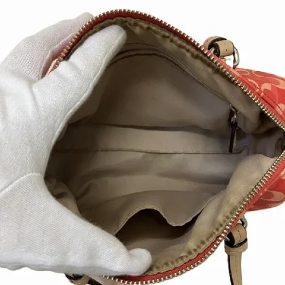 Coach Pre-owned Fabric handbags Pink Dames