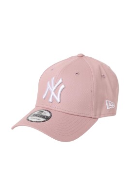 pink-yankees-adjustable-cap